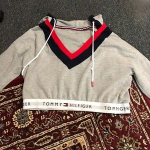 Tommy Hilfiger cropped hoodie